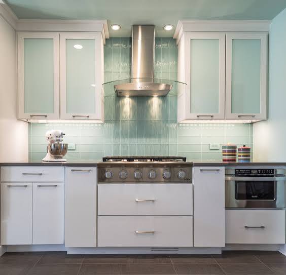 Fitted kitchen cabinetry